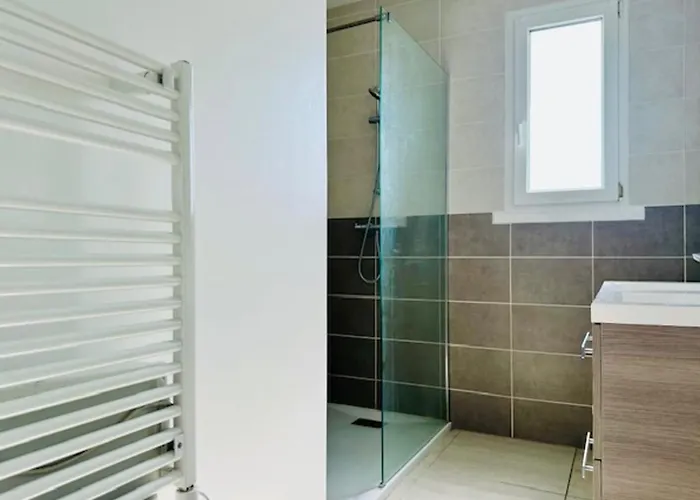 Сasa de vacaciones Bright House In Comfort Up To 6!